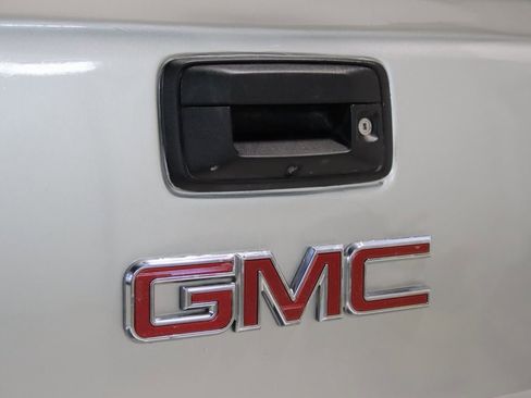 Used 2018 GMC Canyon All Terrain w/ Trailering Package image 12