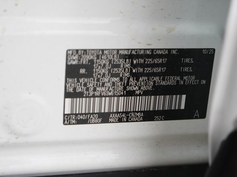 Used 2025 Toyota RAV4 XLE image 27