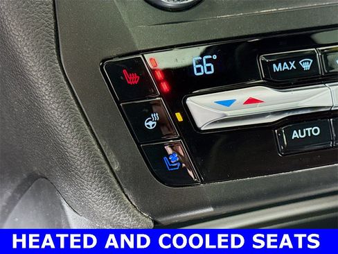 Used 2020 Ford Explorer Limited w/ Class III Trailer Tow Package image 4