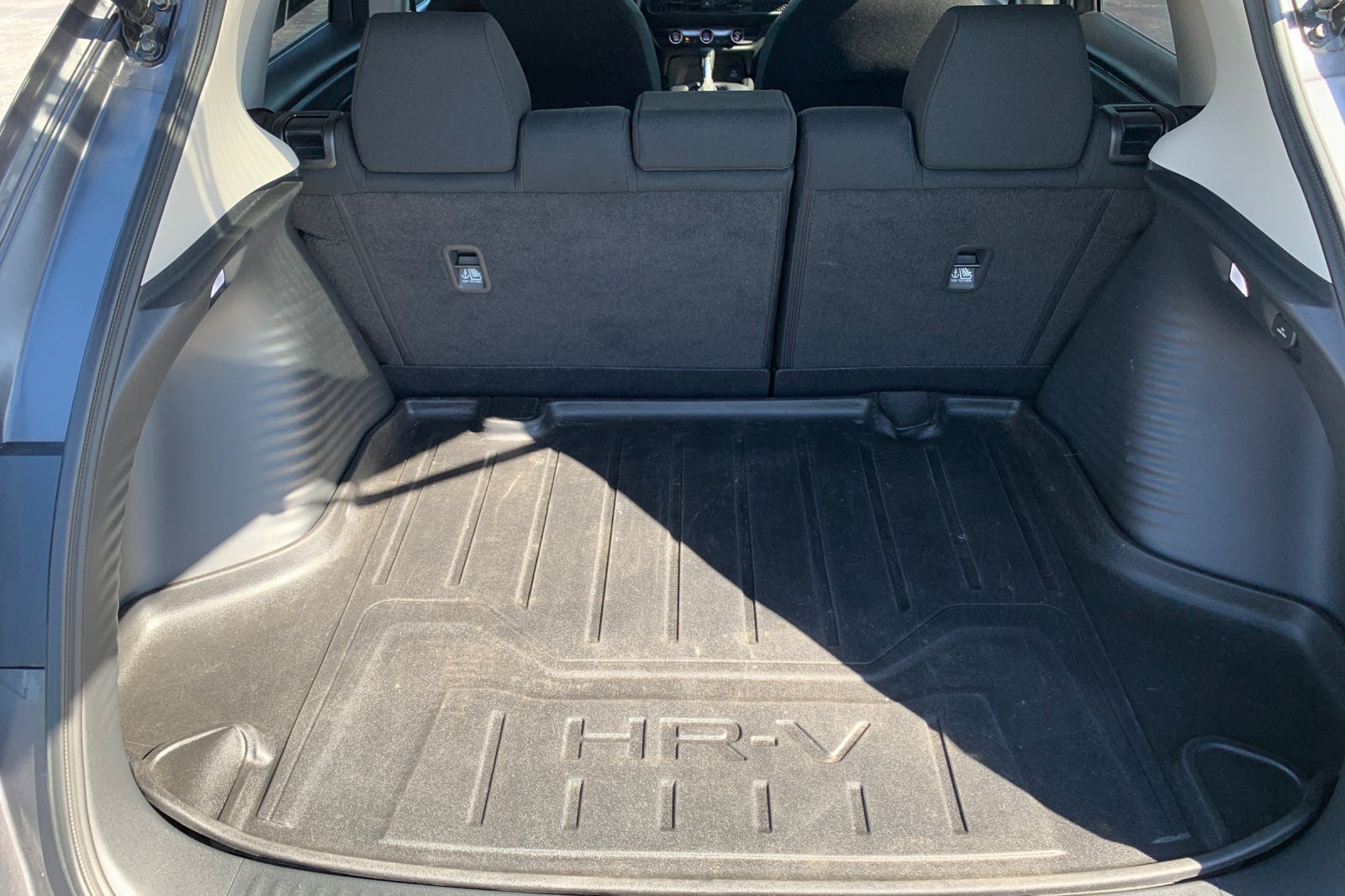 Certified 2025 Honda HR-V LX image 19
