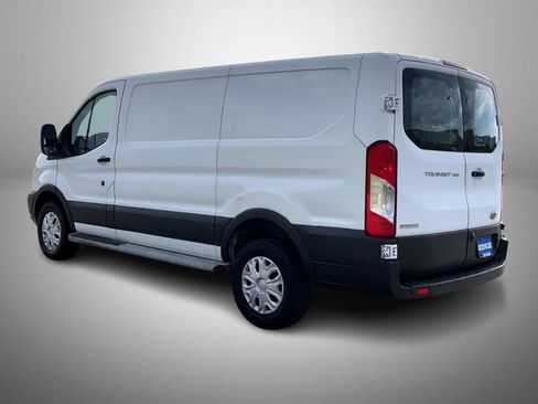 Used 2018 Ford Transit 250 130 Low Roof w/ Exterior Upgrade Package RWD image 7