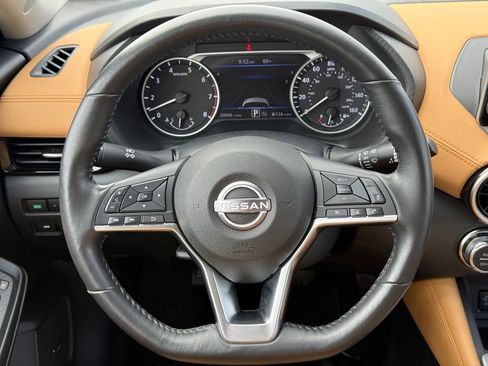 Used 2025 Nissan Sentra SV w/ SV Premium Package FWD image 21