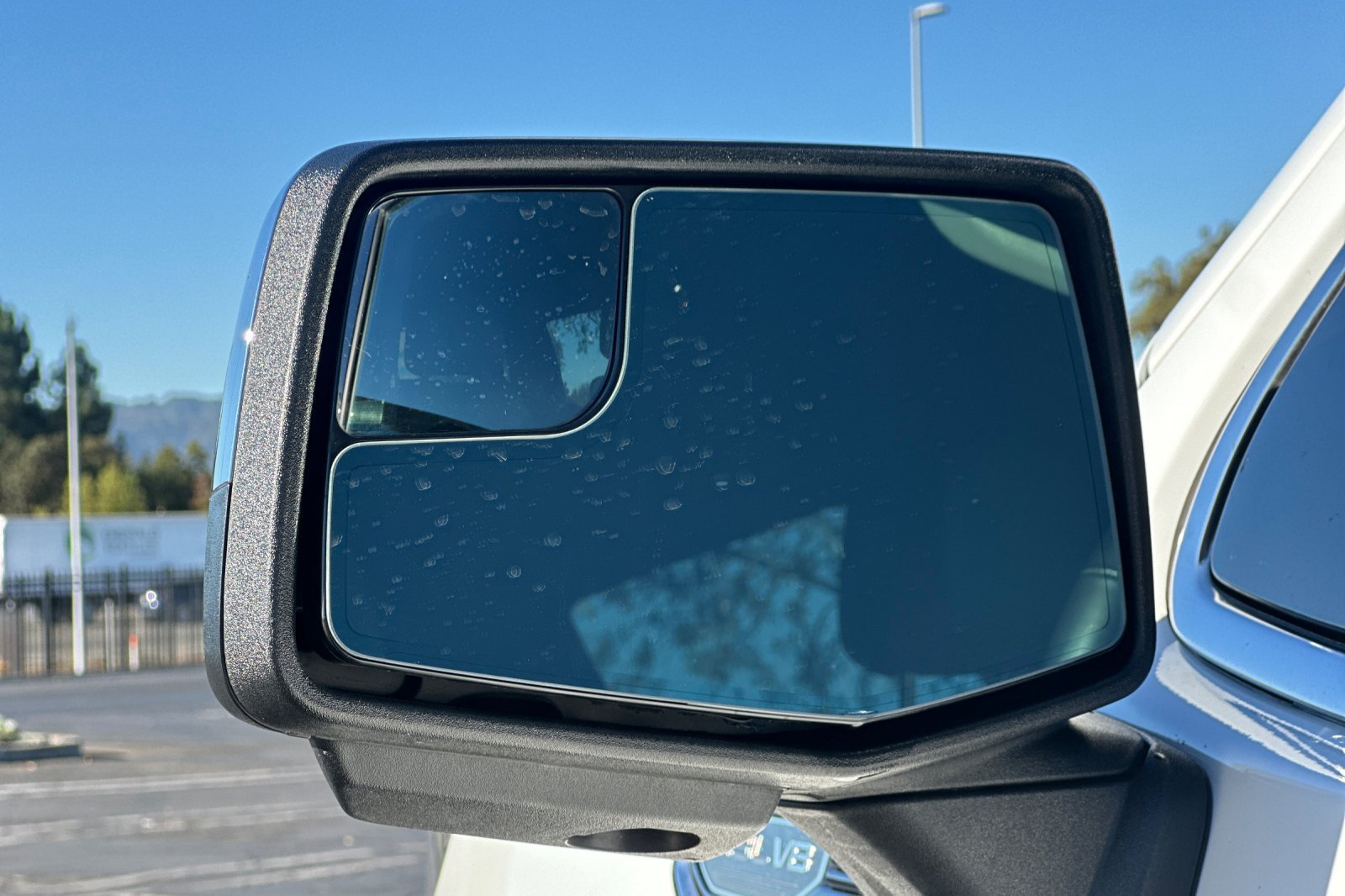 Used 2026 GMC Sierra 1500 SLT AWD/4WD image 51