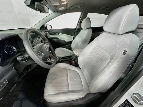 Used 2023 Hyundai Kona SEL FWD image 19