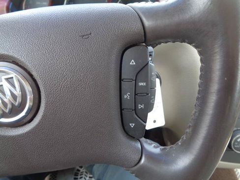 Used 2007 Buick Lucerne CXL w/ Driver Confidence Package FWD image 34