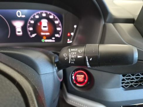 Certified 2025 Honda Accord LX image 22