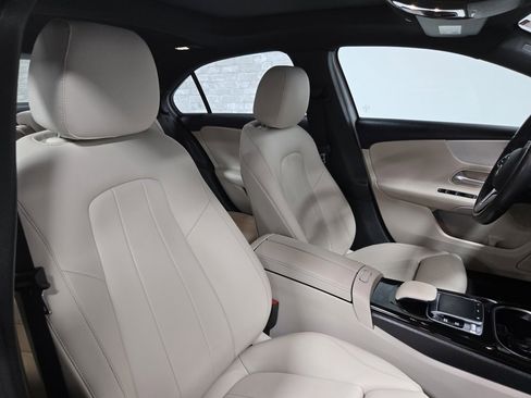 Used 2020 Mercedes-Benz A 220 A 220 image 52