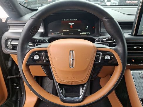 Used 2020 Lincoln Aviator Black Label w/ Dynamic Handling Package image 20