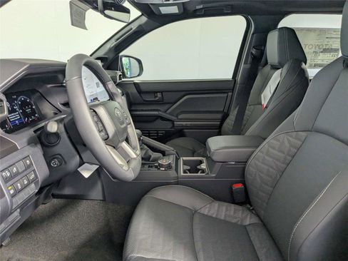 New 2026 Toyota 4Runner TRD Off-Road Premium AWD/4WD image 10