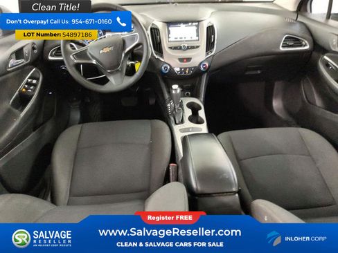 Used 2017 Chevrolet Cruze LS FWD image 11