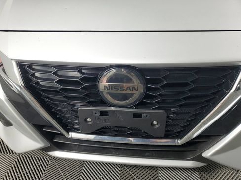 Used 2021 Nissan Sentra SV FWD image 9