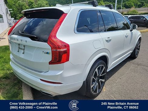 Used 2021 Volvo XC90 T6 Momentum AWD/4WD image 3
