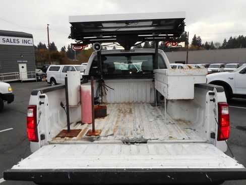 Used 2014 Ford F250 XL image 10