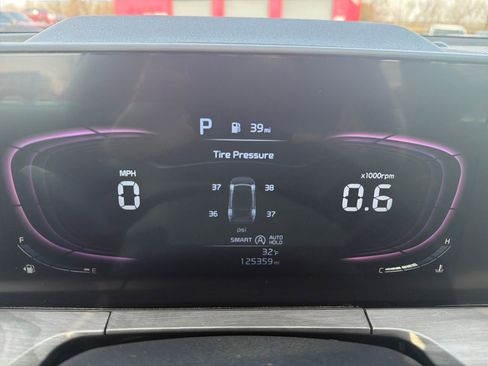 Used 2024 Kia Telluride EX X-Line AWD/4WD image 16