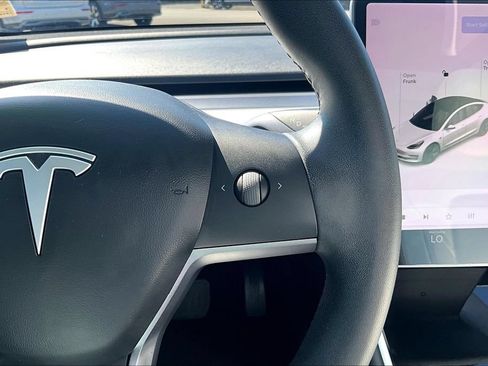 Used 2020 Tesla Model 3 Long Range AWD/4WD image 19