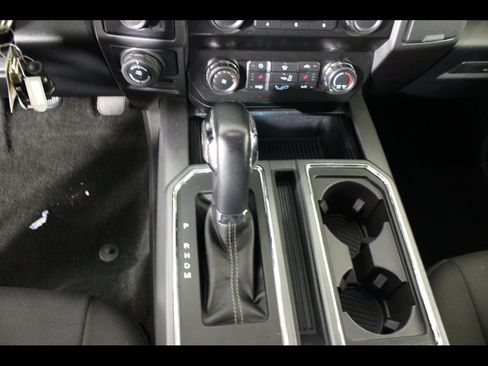 Used 2019 Ford F150 XLT w/ Equipment Group 302A Luxury AWD/4WD image 25