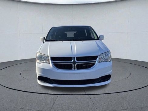 Used 2015 Dodge Grand Caravan SXT w/ UConnect Hands-Free Group image 8