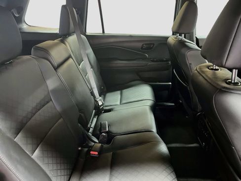 Used 2023 Honda Passport Elite image 29