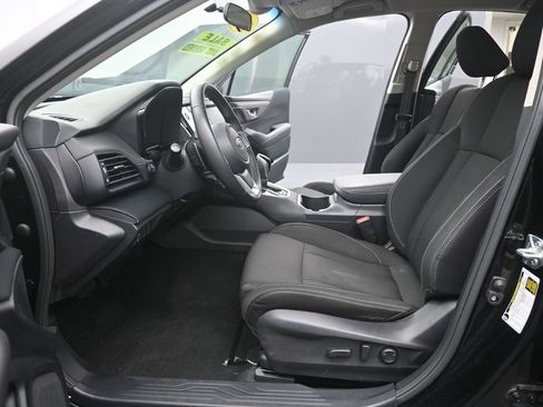 Used 2022 Subaru Legacy Premium image 10