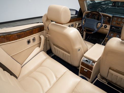 Used 1999 Bentley Azure Mulliner RWD image 33