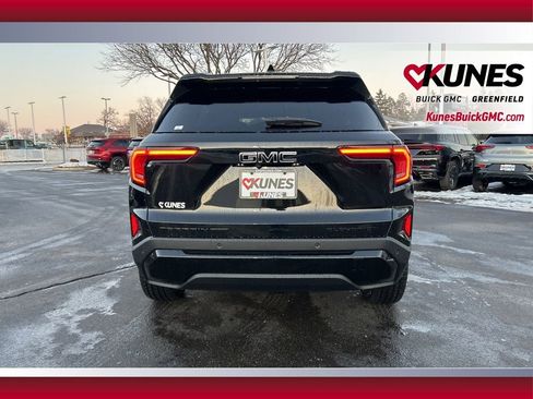 New 2026 GMC Terrain Elevation w/ Elevation Premium Package image 8