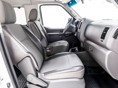 Used 2020 Nissan NV 3500 S RWD image 27