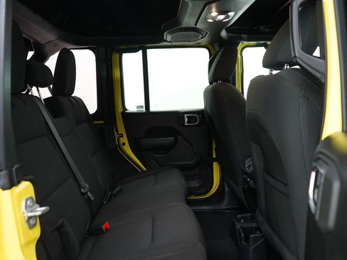 Used 2023 Jeep Wrangler Sport S AWD/4WD image 13