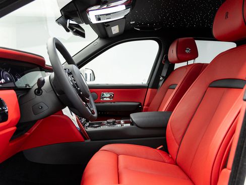 New 2026 Rolls-Royce Cullinan image 27