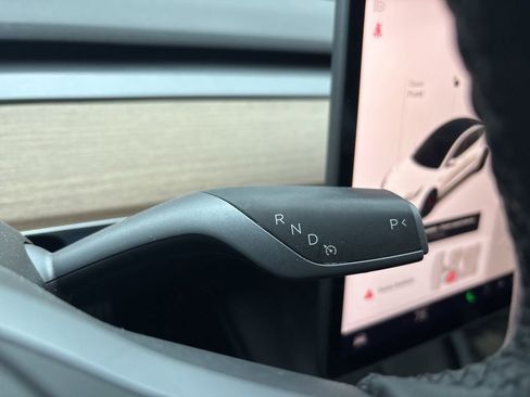 Used 2022 Tesla Model 3 Performance image 26