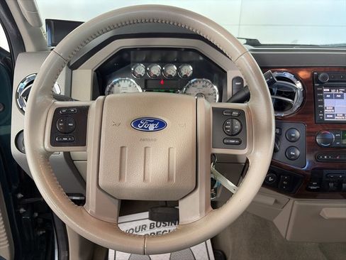 Used 2008 Ford F350 Lariat image 19