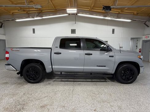 Used 2019 Toyota Tundra SR5 w/ SR5 Upgrade Package RWD image 5