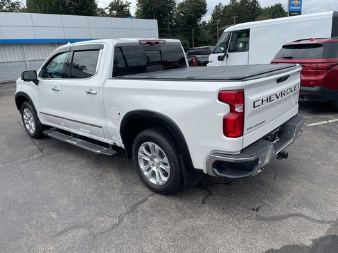 Used 2024 Chevrolet Silverado 1500 LTZ w/ Technology Package image 12