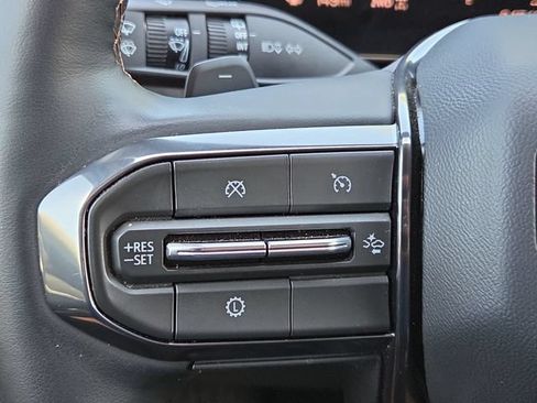Certified 2026 GMC Terrain AT4 w/ Convenience Package III AWD/4WD image 46