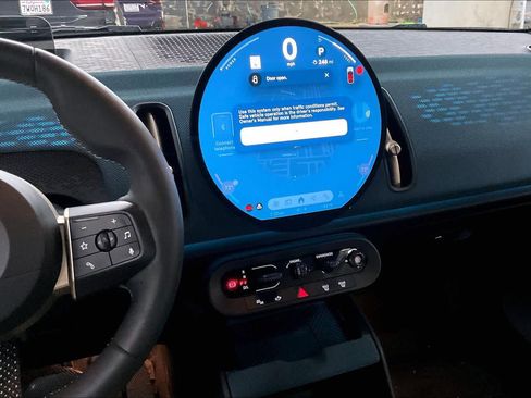 Certified 2025 MINI Cooper Countryman S image 9