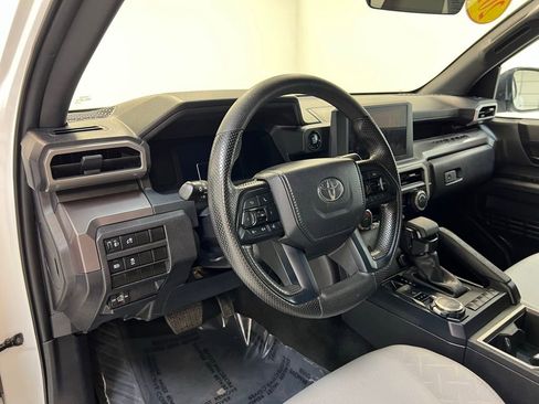 Used 2024 Toyota Tacoma SR5 AWD/4WD image 16