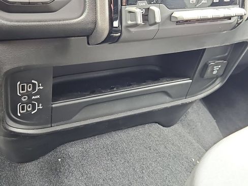 New 2026 RAM 2500 Tradesman AWD/4WD image 26