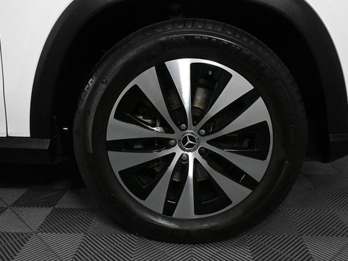 Certified 2024 Mercedes-Benz GLE 350 4MATIC image 37