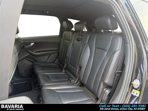 Used 2019 Audi Q7 3.0T Premium w/ Convenience Package AWD/4WD image 16