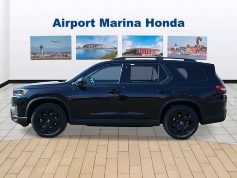New 2026 Honda Pilot Black Edition image 2