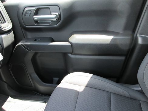 New 2026 Chevrolet Silverado 1500 Custom w/ Turbomax Blackout Package AWD/4WD image 34