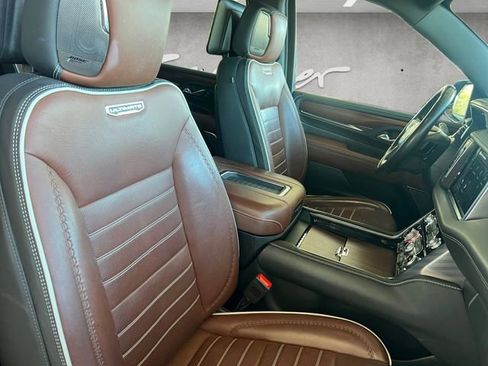 Used 2024 GMC Yukon Denali Ultimate AWD/4WD image 21