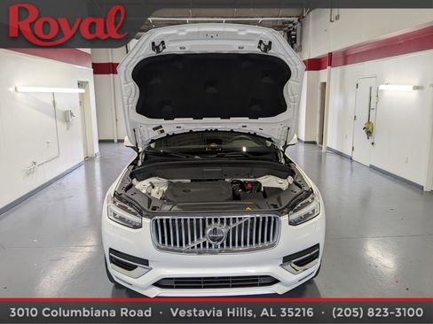 Certified 2024 Volvo XC90 B6 Plus w/ Protection Package Premier image 27