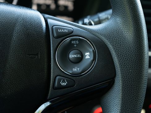 Certified 2022 Honda HR-V EX image 21