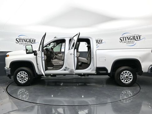 Used 2022 Chevrolet Silverado 2500 LT w/ All Star Edition RWD image 37