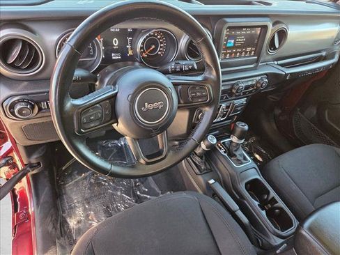 Used 2021 Jeep Wrangler Unlimited Sport AWD/4WD image 10