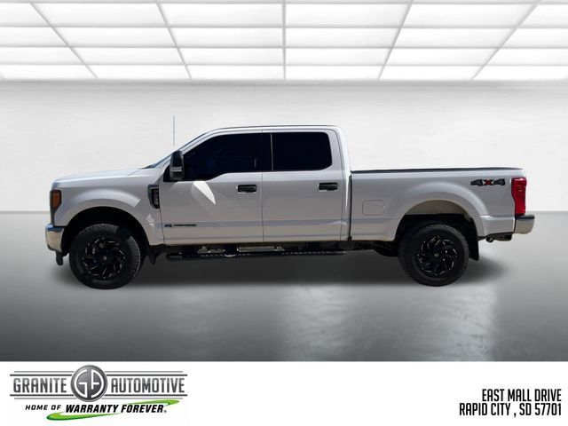 Used 2018 Ford F250 XLT w/ XLT Value Package AWD/4WD image 2
