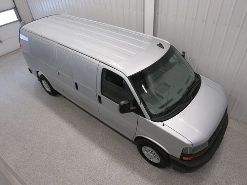 Used 2020 Chevrolet Express 2500 Extended w/ Driver Convenience Package RWD image 5
