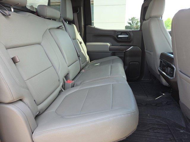 Used 2021 GMC Sierra 1500 SLT AWD/4WD image 19