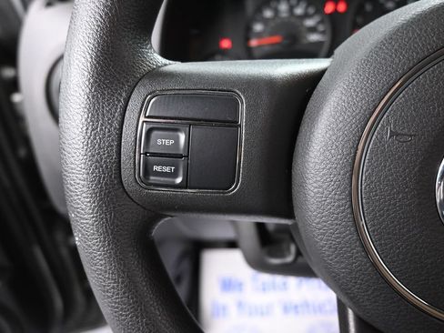 Used 2013 Jeep Compass Sport AWD/4WD image 29