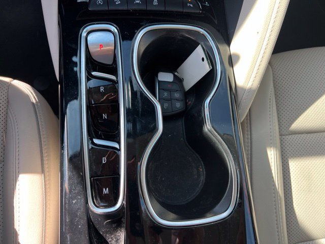 Used 2023 Buick Envision Essence AWD/4WD image 32